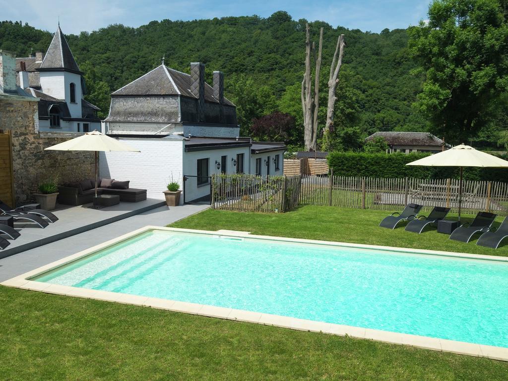 Hastiere-par-dela Modern Mansion In Hasti Re Par Del With Poolヴィラ エクステリア 写真