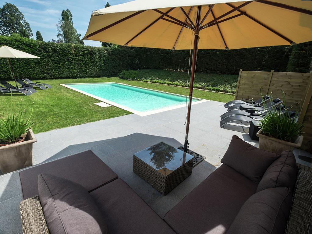Hastiere-par-dela Modern Mansion In Hasti Re Par Del With Poolヴィラ エクステリア 写真